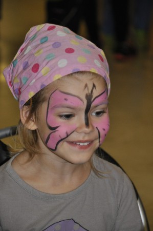 en av många rosa fjärilar